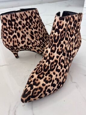 Sam Edelman Leopard Zip Ankle KinIe Booties Size 9 Kitten Heel Festival mobwife